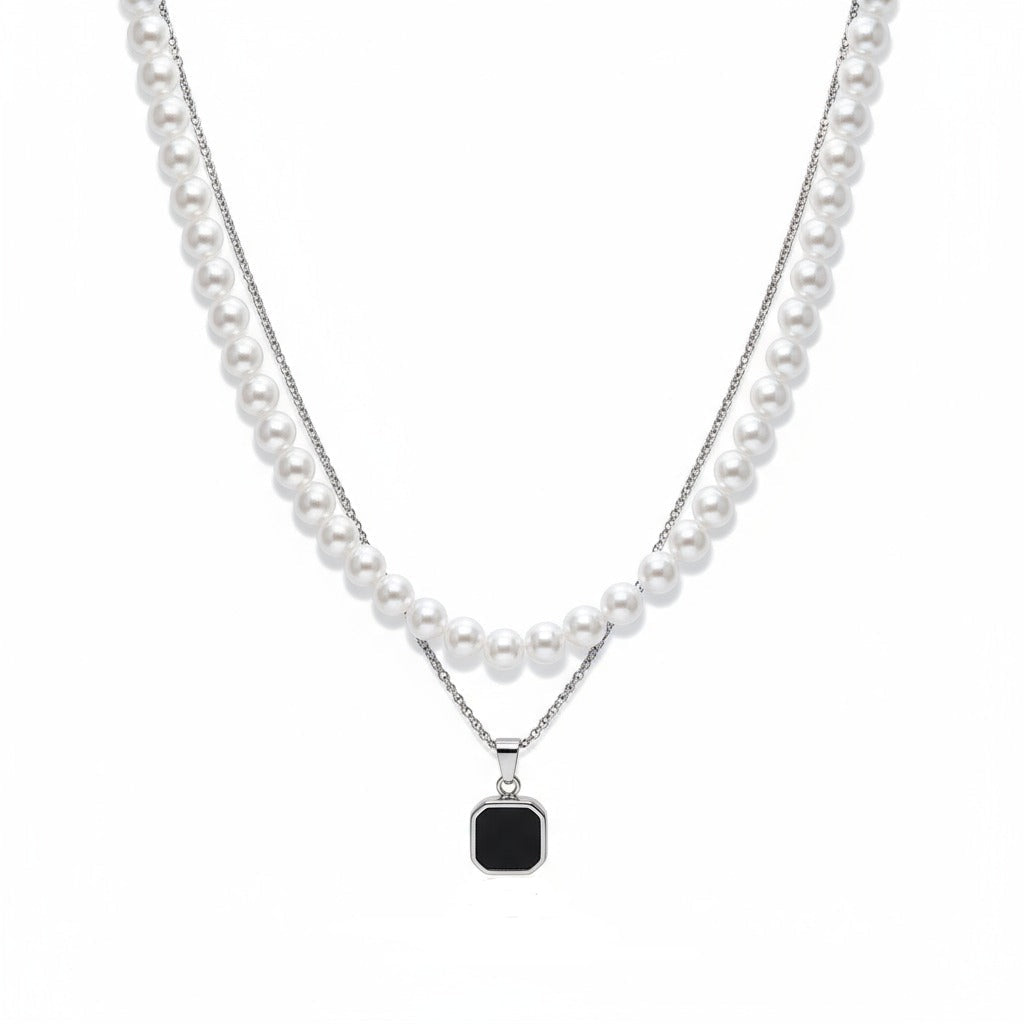 Collier Perles et Pendentif