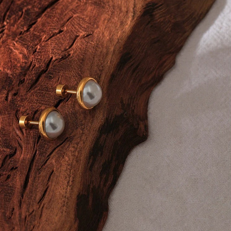 Boucles d'Oreilles Demi-Perles Blanches